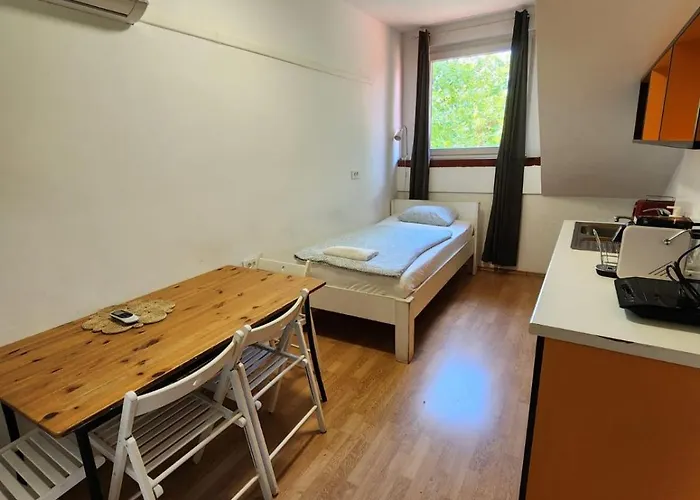 アパート Bella Veselova