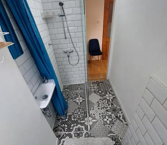 Bella Veselova * リュブリャナ